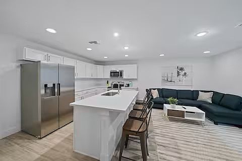 2nd image of 509 Lilac Ct