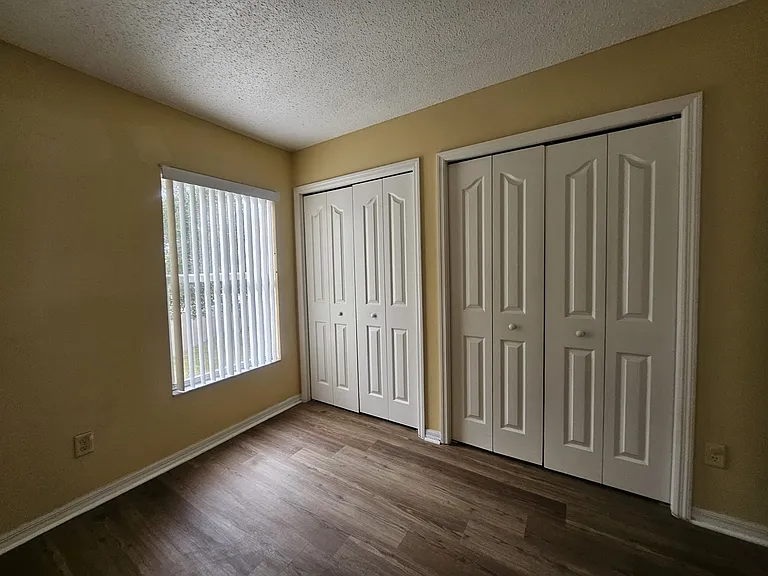10106 Belleville Pl — Photo 34