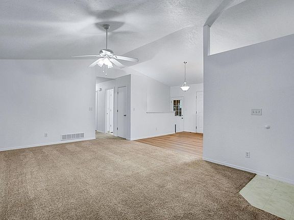 3rd image of 2700 Haven Ct