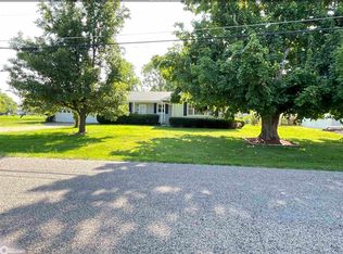 510 N 19th St, Hamilton, IL 62341