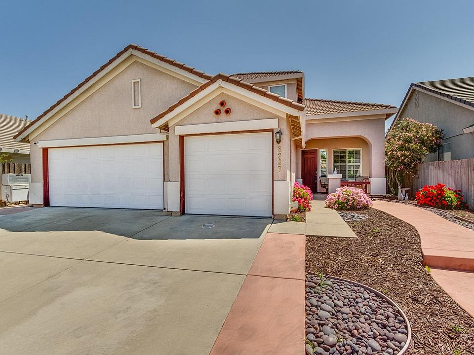 2nd image of 8237 Glendon Way