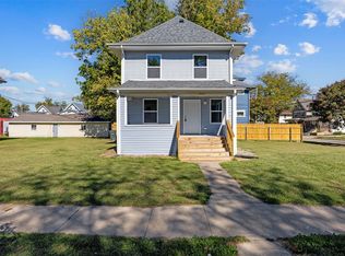 1442 4th Ave SE, Cedar Rapids, IA