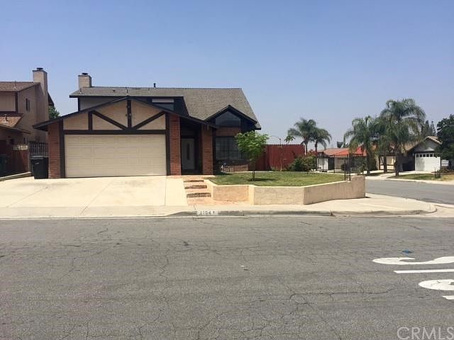 1st image of 11944 Skylark Dr