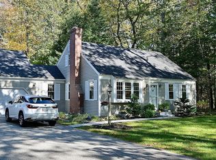 5 Wiggins Pond Ln, Kennebunk, ME 04043