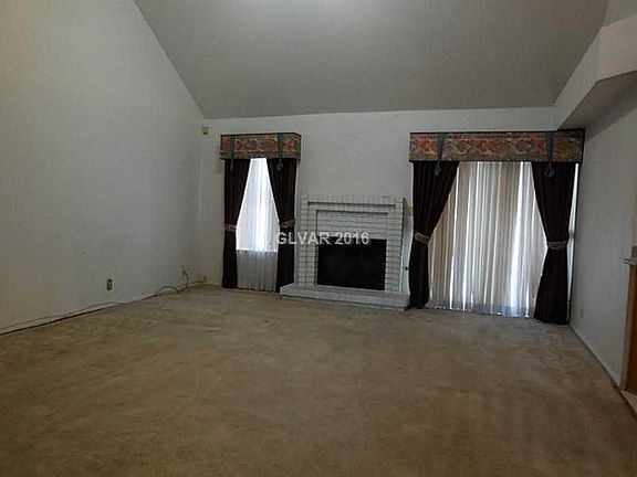 4th image of 3432 N Tenaya Way