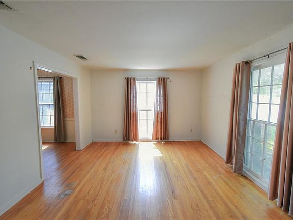 2nd image of 3632 Washburn Ave