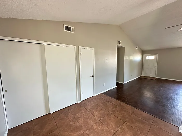 4348 Jardin Place Cv — Photo 4