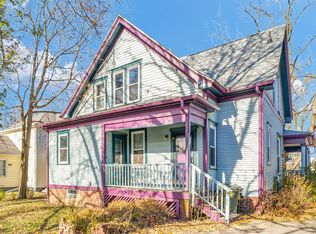 207 W High St, Urbana, IL 61801