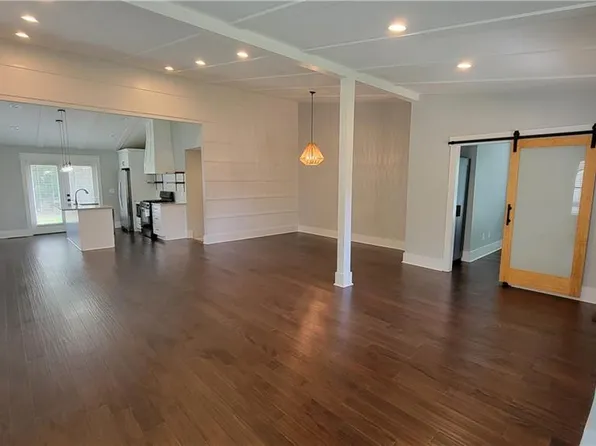 3258 Highland Dr SE, Smyrna, GA 30080