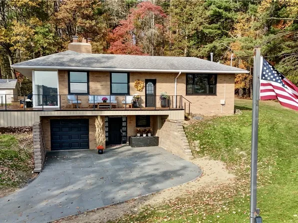 800 N Market St, Minerva, OH 44657