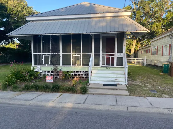 260 Reynoir St, Biloxi, MS 39530