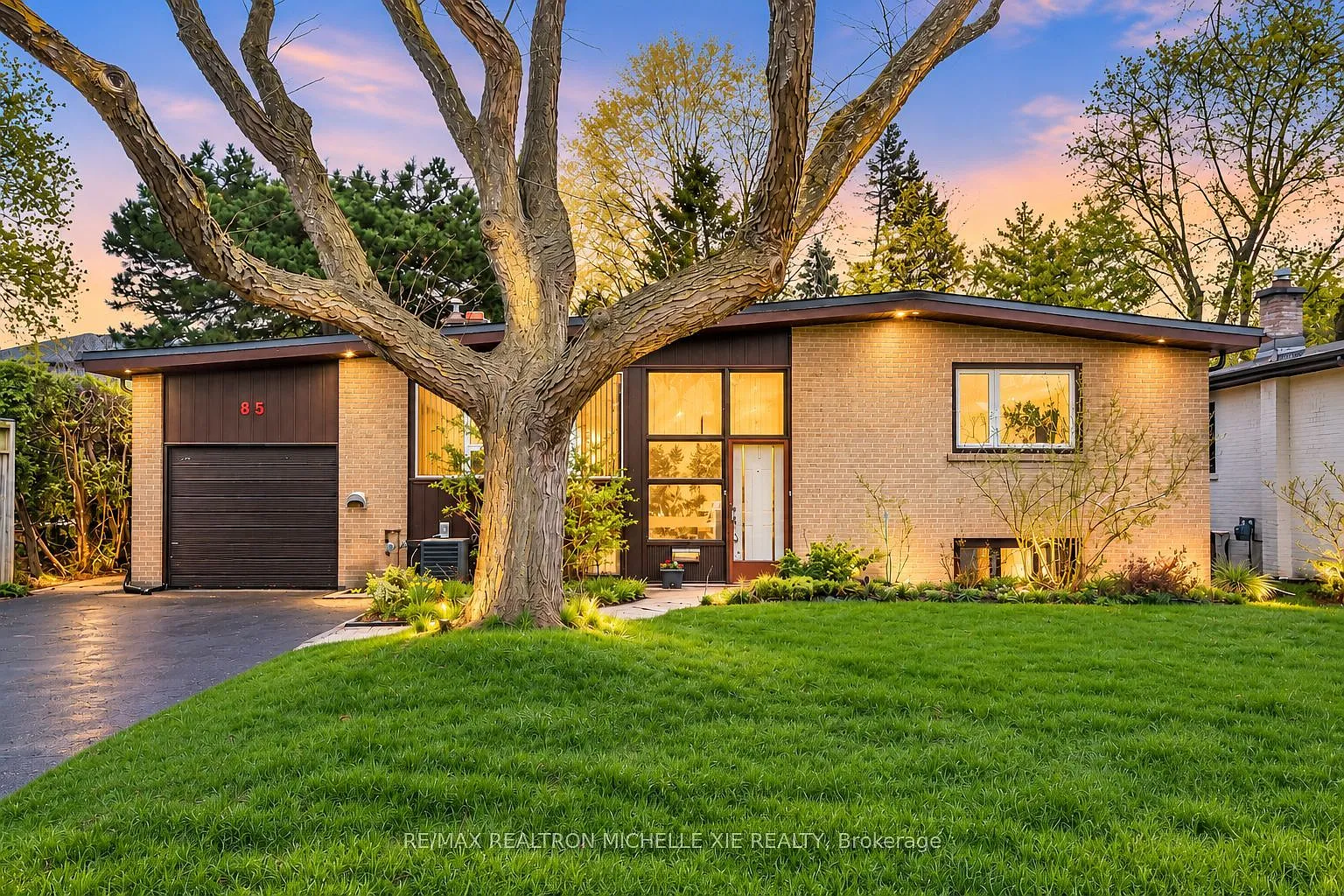 3 bed, $2,490 — Photo 1