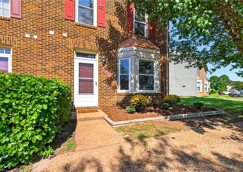 1st image of 1115 Killington Arch