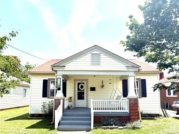 715 Hamilton Ave, Colonial Heights, VA 23834