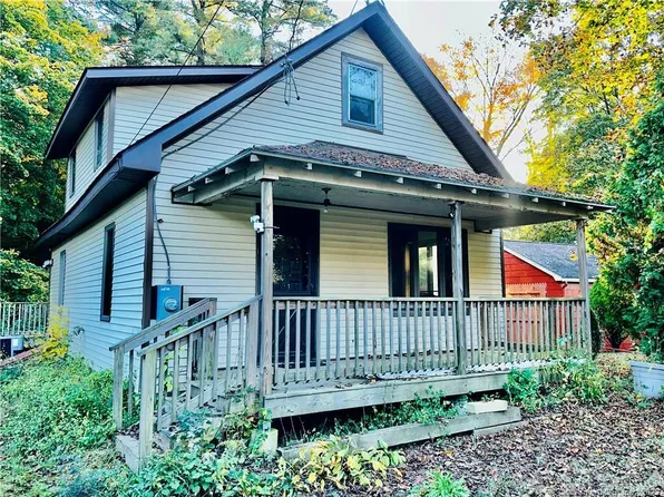 6 Sleepy Hollow Pentway, Ledyard, CT 06335