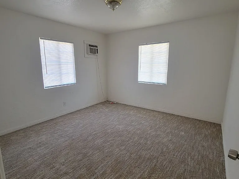 2280 Green St — Photo 9
