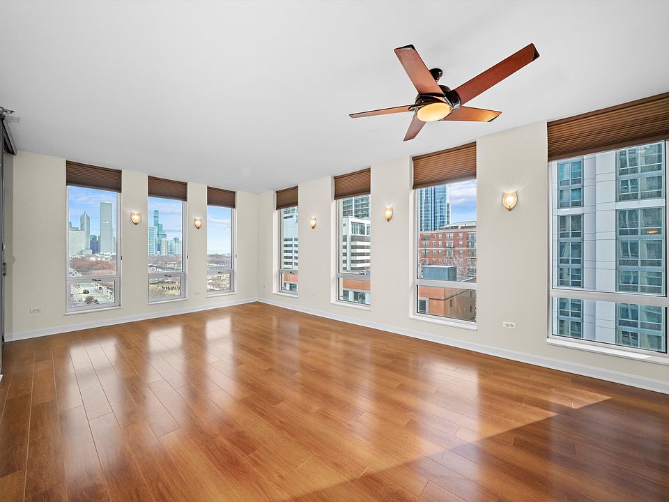 1st image of 1250 S Michigan Ave APT 1301