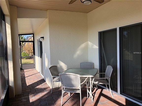 3rd image of 585 Portofino Dr