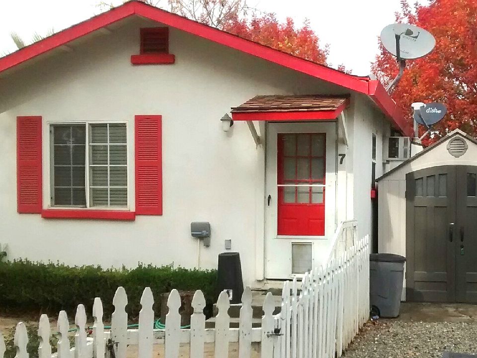 Cottage #7