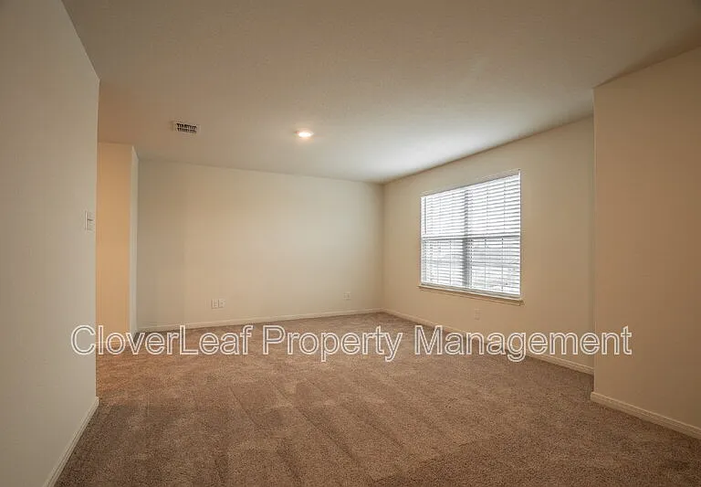 4031 Trail De Paris — Photo 18