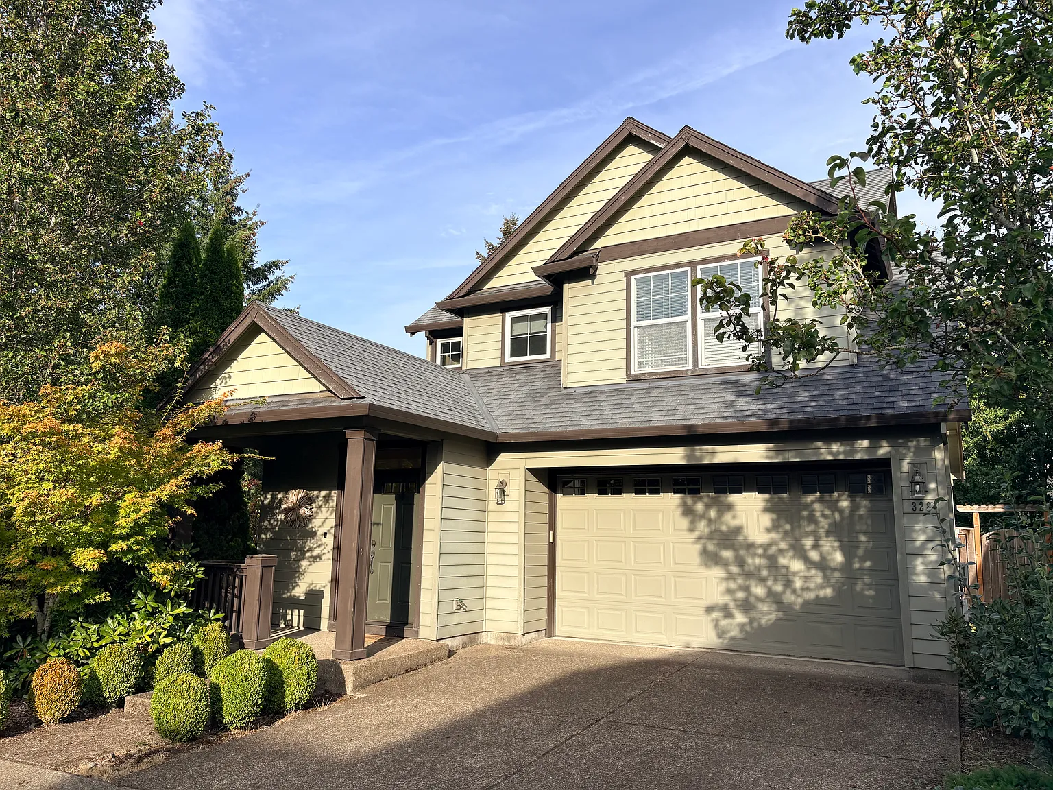 3 bed, 2.5 bath, 1736 sqft, $2,750 — Photo 1