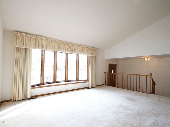 4th image of 1440 Heather Ln