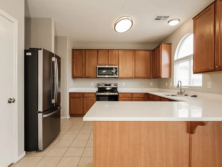 1626 E Aspen Ave — Photo 7