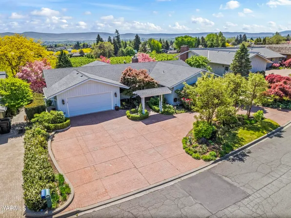 5902 Glacier Way, Yakima, WA 98908