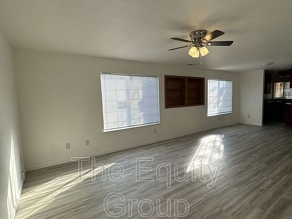 2nd image of 975 N Lynora St