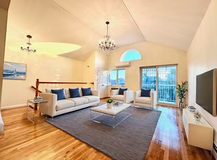 2367 82nd St #3F, Brooklyn, NY 11214