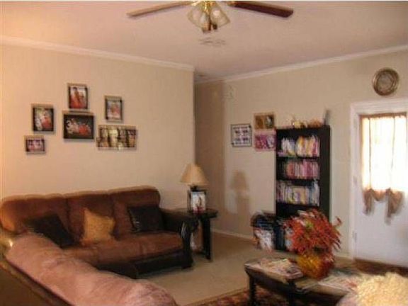 4th image of 6080 Windsong Dr