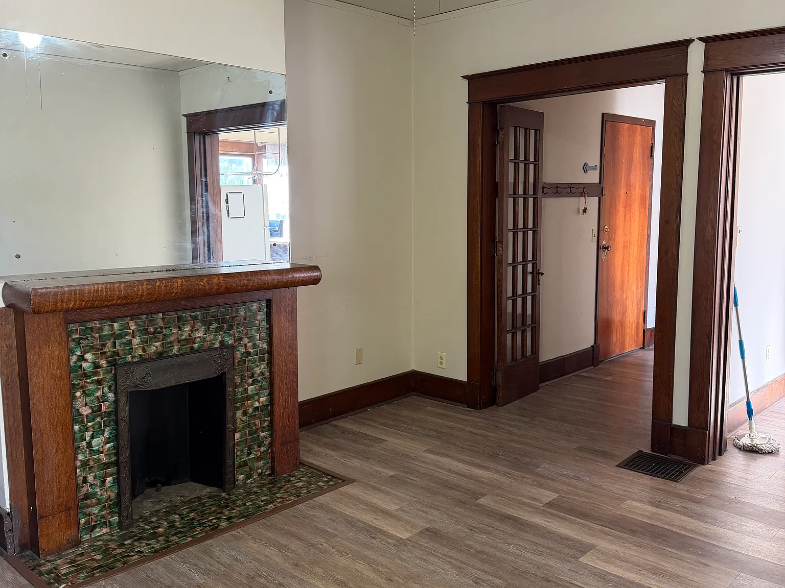 2 bed, 950 sqft, $900 — Photo 4