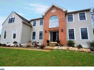 4915 Hunt Field Dr, Doylestown, PA 18902