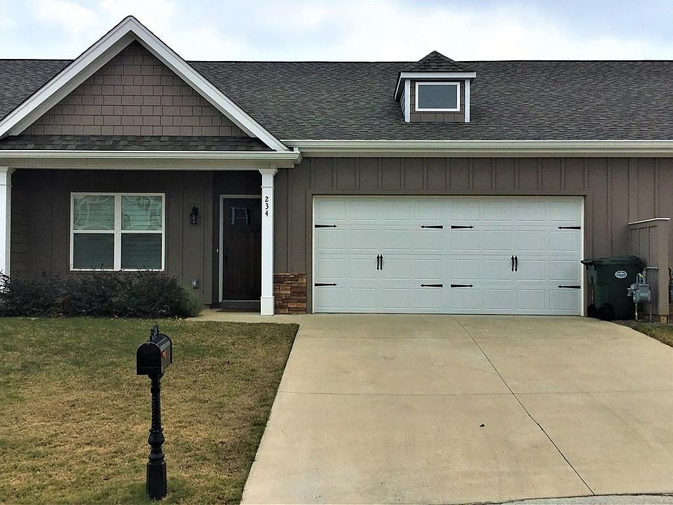 1st image of 234 Village Dr
