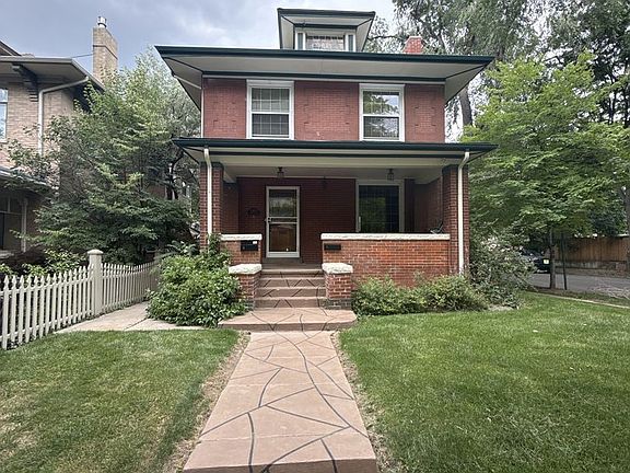 4th image of 1300 Steele St #A