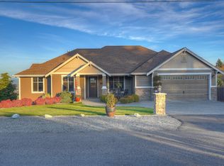 1417 Firland Dr, Puyallup, WA 98371