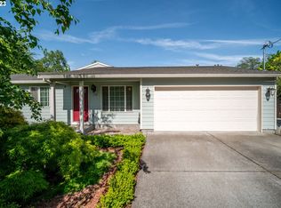 170 7th St, Fairview, OR 97024