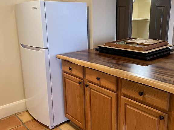 2nd image of 229 S Osprey Ave APT 204