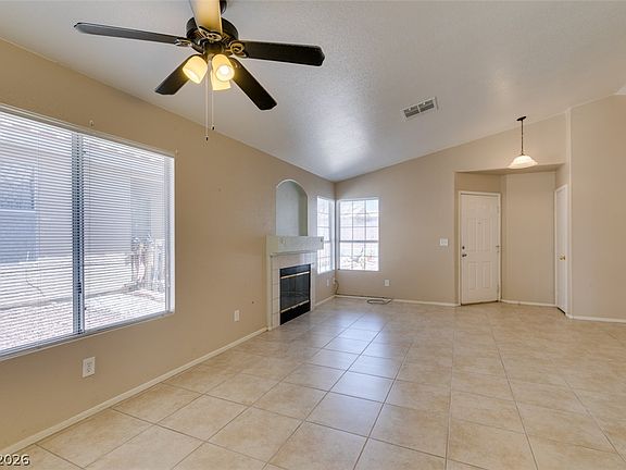 5th image of 2349 Black Bush Ln