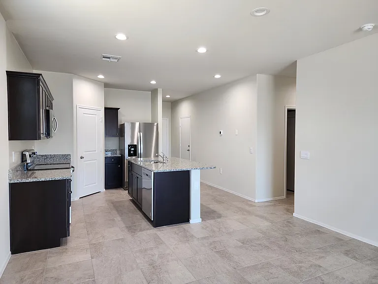 24597 W Illini St — Photo 13