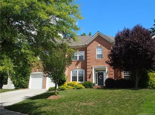 1425 Finsbury Ln, Tega Cay, SC 29708