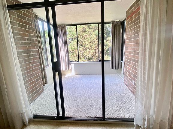 4th image of 2101 McMullen Ave #508