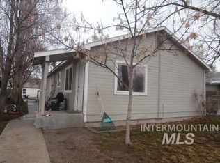 606-608 S Boise Ave, Emmett, ID 83617