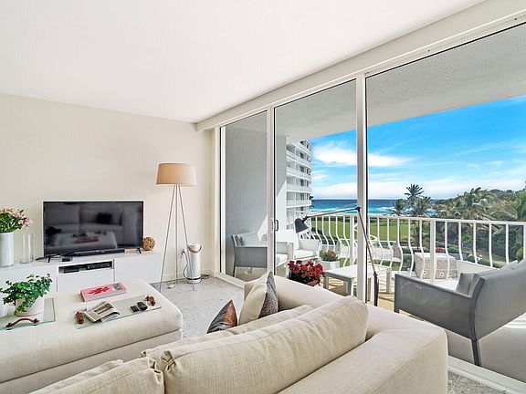 3rd image of 2774 S Ocean Blvd APT 411