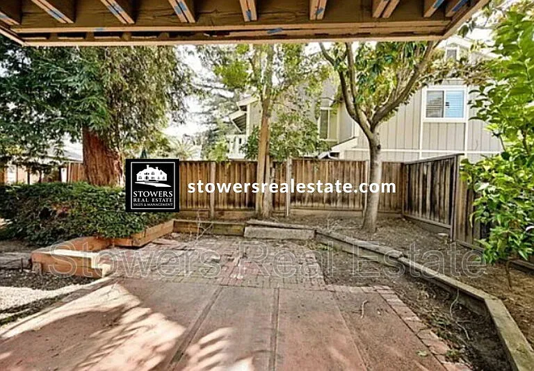 112 Summerwood Pl — Photo 15