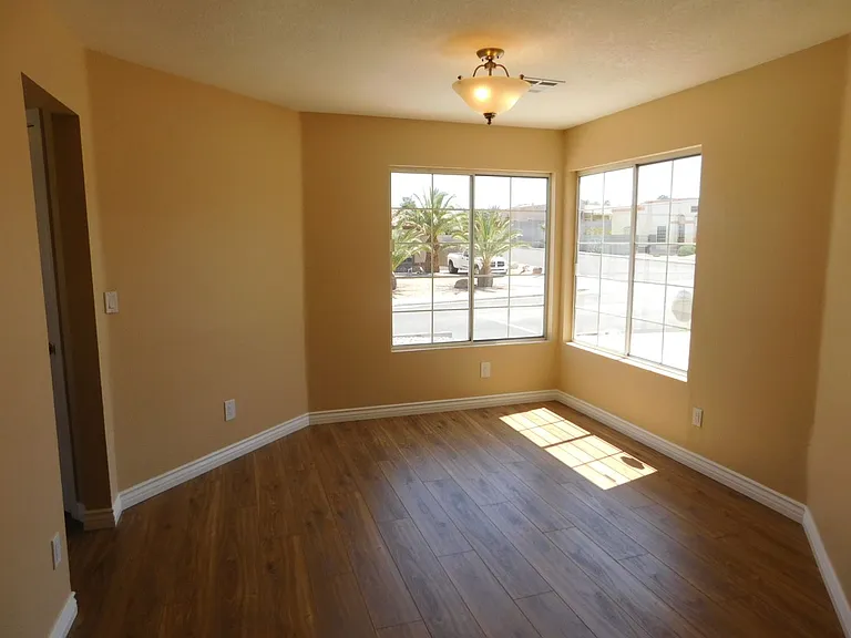 400 Opal Dr — Photo 20