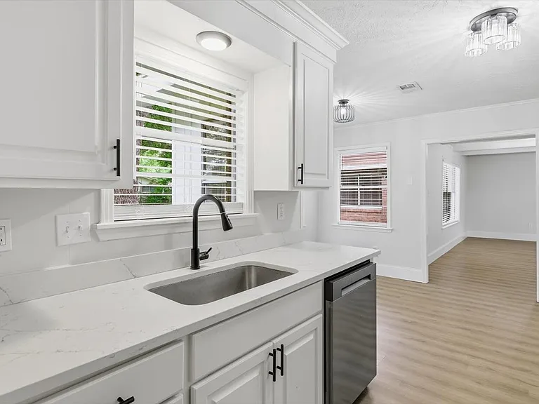 3626 Wilcox Dr — Photo 13