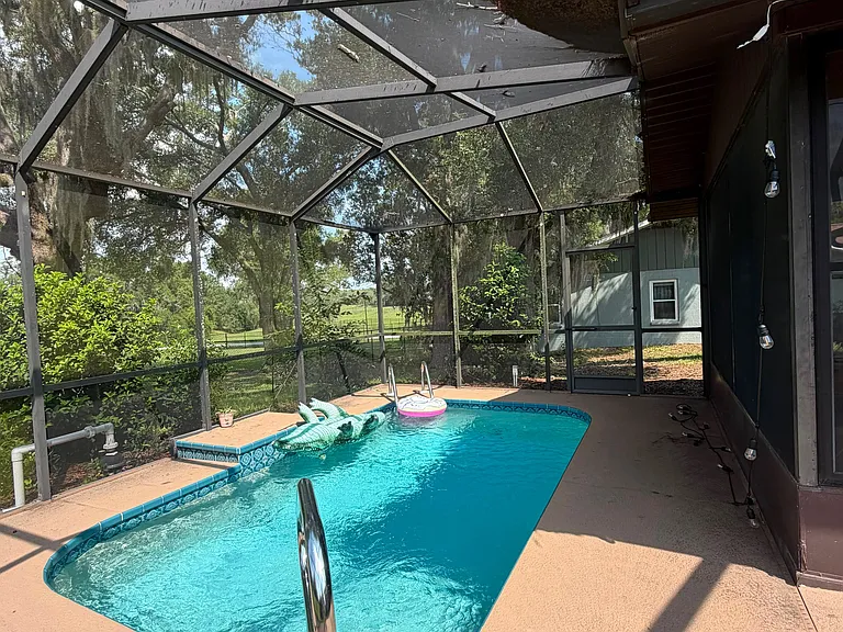 6489 Amber Ridge Cir — Photo 17