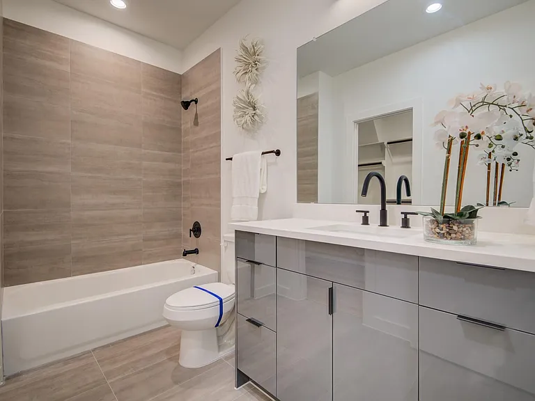 6742 Peerless St #A — Photo 21
