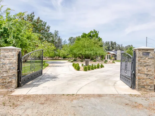12215 N Friant Rd, Fresno, CA 93730